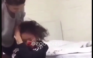 Очередное видео жестокого избиения девушки попало в Казнет