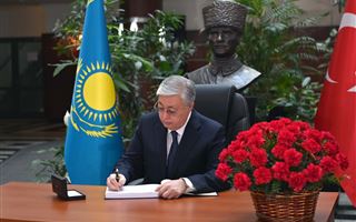 Глава государства посетил посольство Турции в Казахстане
