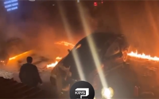 В Таразе загорелись асфальт и машина - видео