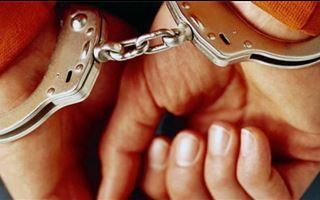 В Шымкенте районного замакима арестовали по подозрению в коррупции