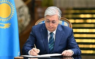 Глава государства подписал закон по вопросам упрощения таможенных процедур
