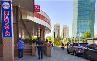 Вооружённый мужчина захватил отделение банка в Астане
