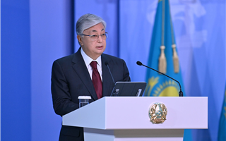 Токаев сообщил, что более двух тысяч компаний выбрали для ведения бизнеса МФЦ «Астана»
