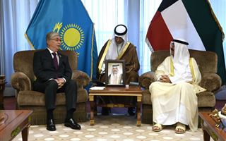 Токаев провел встречу с наследным принцем Кувейта шейхом Мешалем аль-Ахмедом аль-Джабером Ас-Сабахом