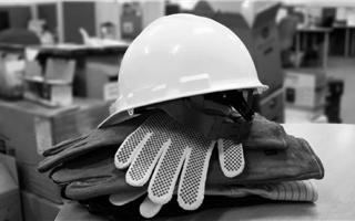 В Актау на цементном заводе погиб рабочий