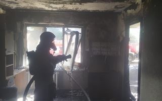 44 человека эвакуировали из-за пожара в многоэтажке в Актобе