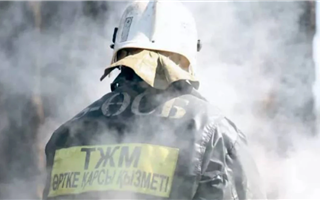 На шахте "Казахстанская" до сих пор тушат очаги пожара