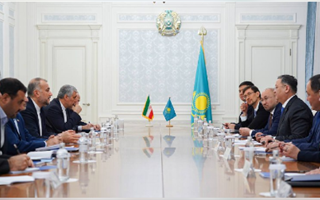 Казахстан и Иран обсудили перспективы развития двусторонних отношений