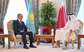 Токаев провел переговоры с эмиром Катара
