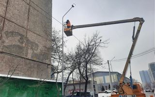 В Алматы в Бостандыкском районе заменили более 110 светильников