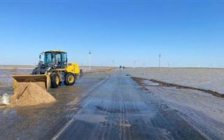 Из-за паводка в семи областях, 12 участков автодорог закрыты в Казахстане