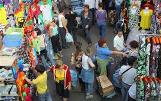 В Алматы проходят локальные рейды на рынках