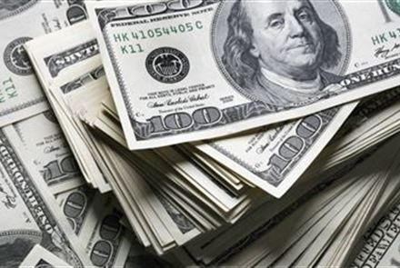 Курс доллара снизился в Казахстане