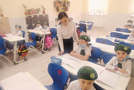 300 человек учатся, а еще 400 мечтают в нее попасть: какими должны быть школы в Казахстане