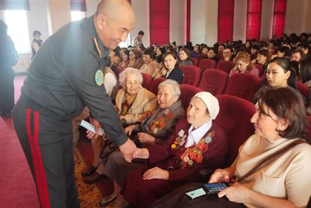 В Алматы чествовали женщин-военнослужащих