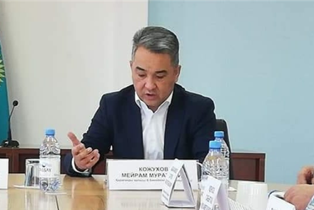 Акима, которого обвиняли в незнании казахского языка, сняли с поста в Караганде 