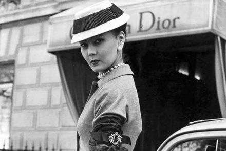 История казахской Золушки, которая бежала от войны и стала звездой модного Парижа