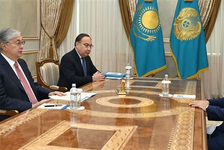 Касым-Жомарт Токаев принял вновь назначенного посла Казахстана в Грузии Малика Мурзалина 
