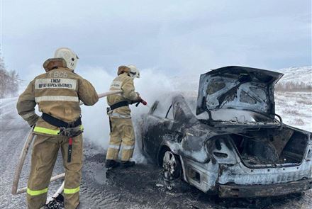 Подогрев авто паяльной лампой привел к автопожару в Усть-Каменогорске