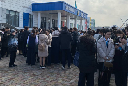 Занятия у школьников второй смены отменили в Алматы