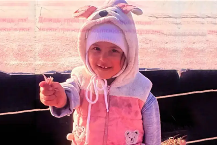 В Алматинской области уже 10 дней ищут пропавшую 3-летнюю девочку
