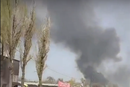 В Алматы недалеко от барахолки произошел пожар