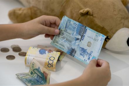 В Казахстане долг по алиментам детям составил более 14 млрд тенге