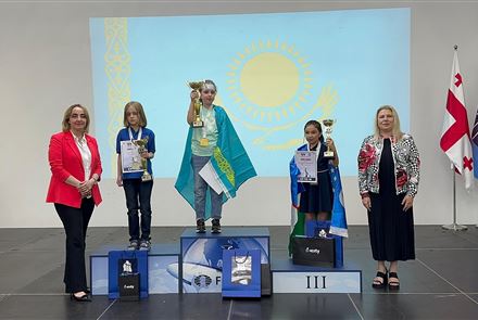 Сразу 3 казахстанца победили на юниорском Кубке мира по шахматам