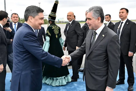 Председатель Халк Маслахаты Туркменистана Гурбангулы Бердымухамедов прибыл в Астану для участия в саммите ШОС