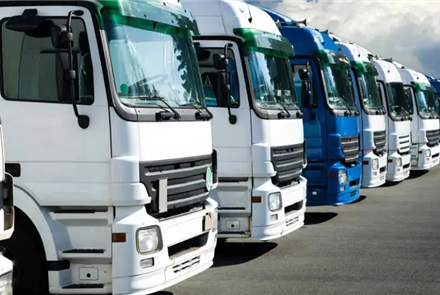 В РК ввели ограничение движения для водителей грузовиков в летнее время