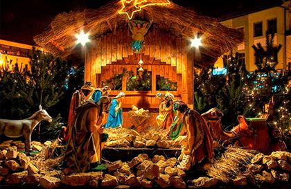 Рождественский сочельник встречают православные верующие