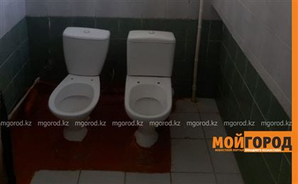Жителей Атырау возмутили школьные туалеты