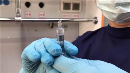 Казахстан приостановил ввоз китайской вакцины против гепатита А