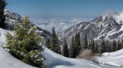 Турист на снегоходе заблудился в горах Алматинской области