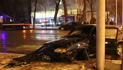 Серьезное ДТП произошло утром в Алматы