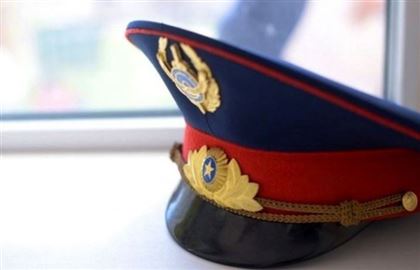 В Атырау арестовали пьяного инспектора полиции