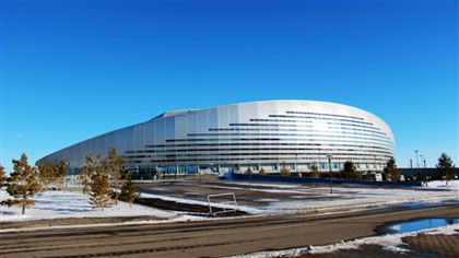 Обрушилась крыша спортивного комплекса "Астана Арена"
