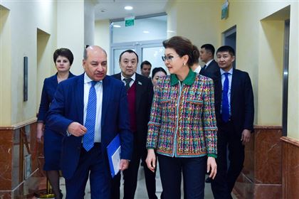 Дарига Назарбаева встретилась с президентом ЕБРР Сумой Чакрабарти