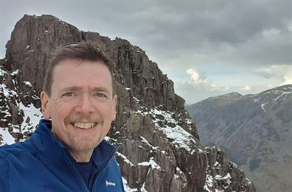 Английский альпинист сорвался с горы, пролетел 180 метров и выжил