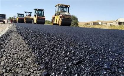 В Туркестанской области отремонтируют более 900 километров автодорог