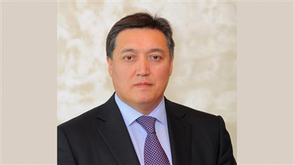 Аскар Мамин поздравил соотечественников с 1 мая - Днем единства народа Казахстана