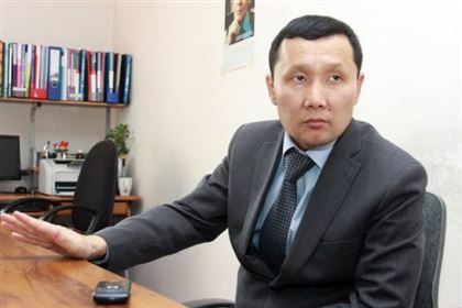Абзал Куспанов прокомментировал требования Евгения Жовтиса