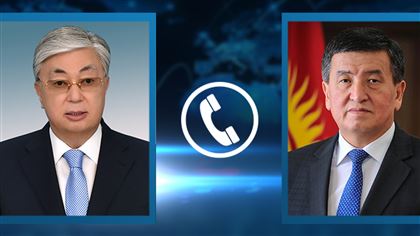 Президент Казахстана созвонился с Сооронбаем Жээнбековым