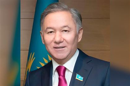 Нурлан Нигматулин поздравил казахстанцев с Днем Победы