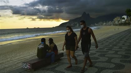 За сутки в Бразилии выявили почти 20 тысяч случаев заражения коронавирусом