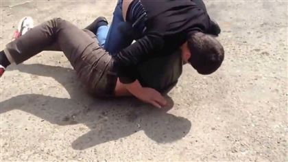 В Шымкенте 17-летний парень после драки впал в кому