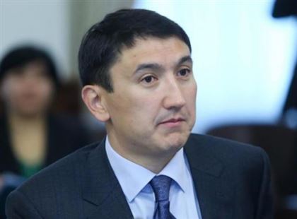 Министр экологии Магзум Мирзагалиев самоизолировался после контакта с Биртановым