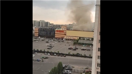 Людей эвакуируют из ТРЦ АДК в Алматы