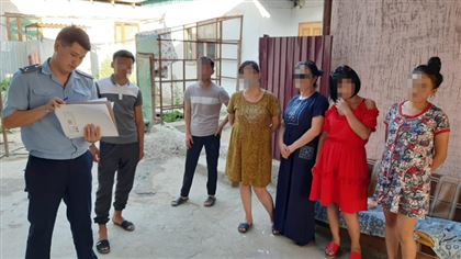 В Туркестанской области выявили притон с проститутками