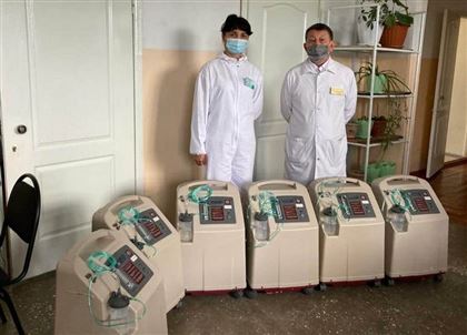 10 комплектов кислородных концентраторов доставили в Туркестанскую область